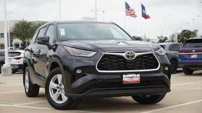 2024 Toyota Highlander LE