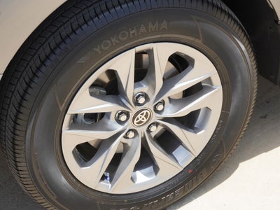 2026 Toyota Sienna LE 8 Passenger