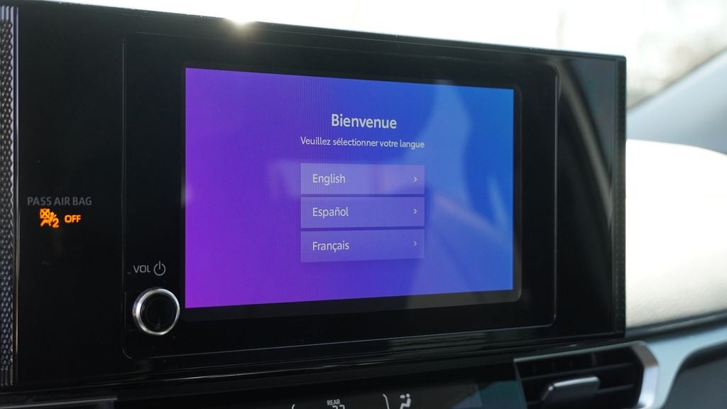 2025 Toyota Sienna LE 8 Passenger