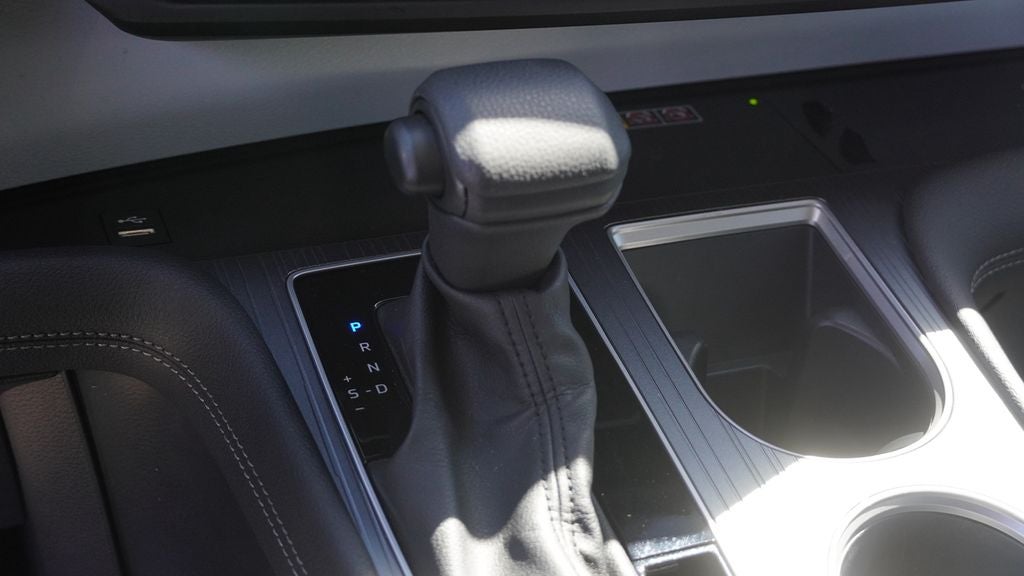 2025 Toyota Sienna LE 8 Passenger