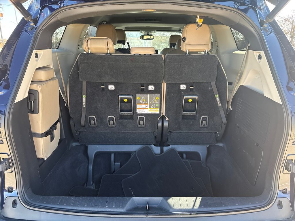 2021 Toyota Sienna XLE