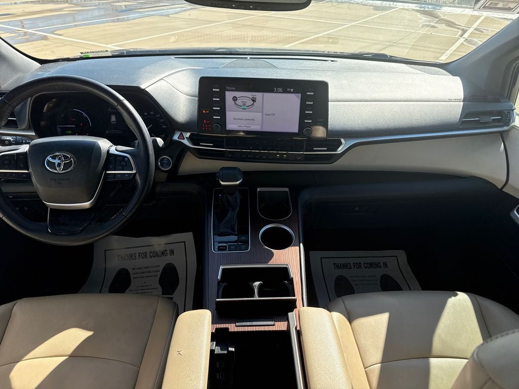 2021 Toyota Sienna XLE