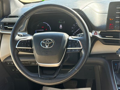 2021 Toyota Sienna XLE