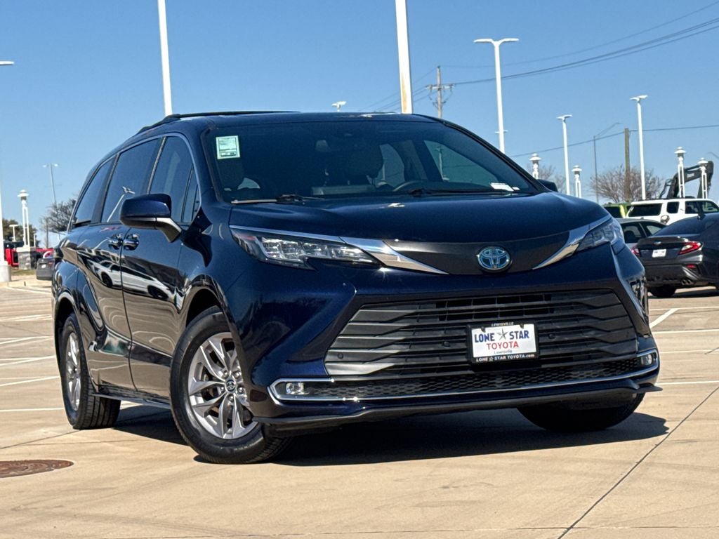 2021 Toyota Sienna XLE