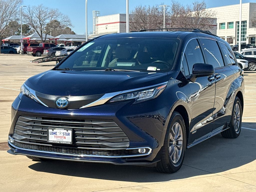 2021 Toyota Sienna XLE