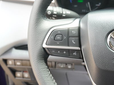 2026 Toyota Sienna XLE 8 Passenger