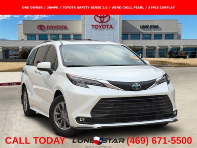 2025 Toyota Sienna XLE 8 Passenger
