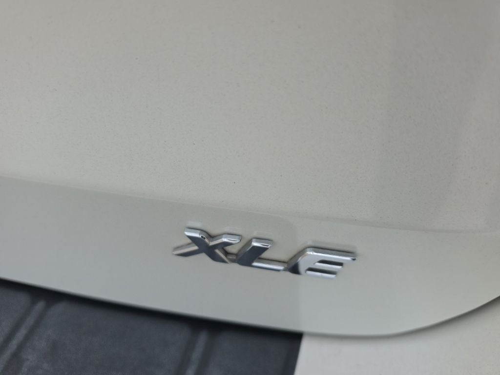 2017 Toyota Sienna XLE Premium 7 Passenger