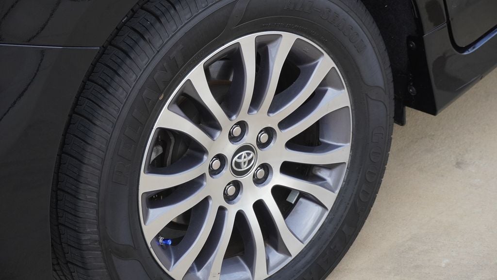 2018 Toyota Sienna XLE 7 Passenger