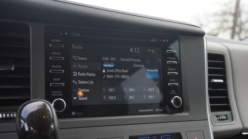 2018 Toyota Sienna XLE 7 Passenger