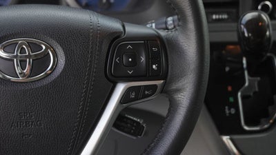 2018 Toyota Sienna XLE 7 Passenger