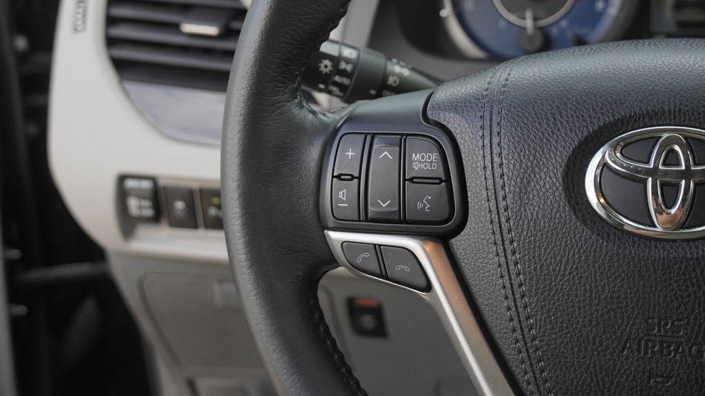 2018 Toyota Sienna XLE 7 Passenger