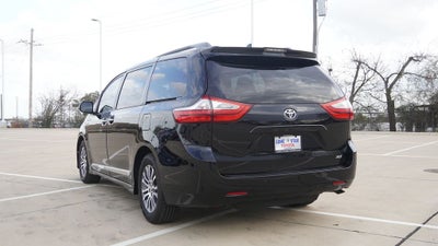 2018 Toyota Sienna XLE 7 Passenger
