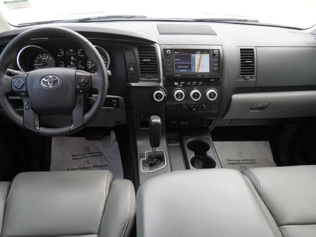 2020 Toyota Sequoia SR5 5.7L