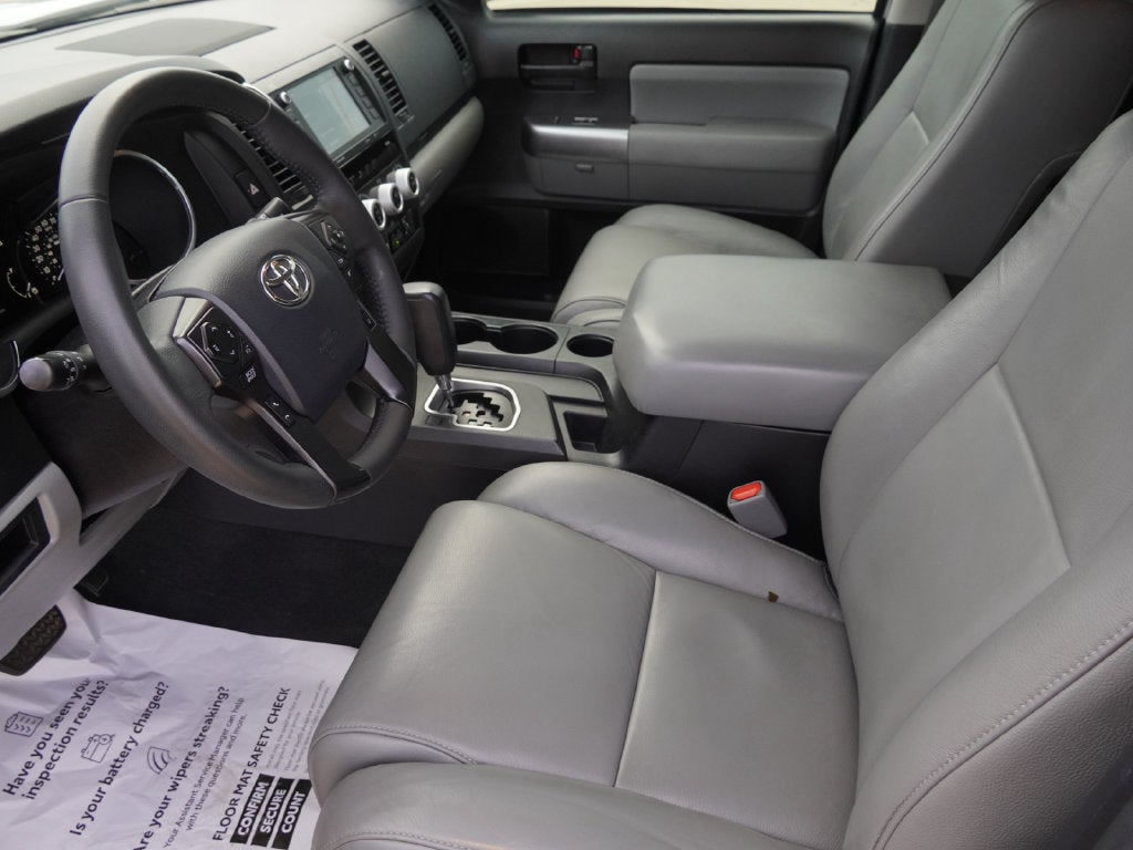 2020 Toyota Sequoia SR5 5.7L