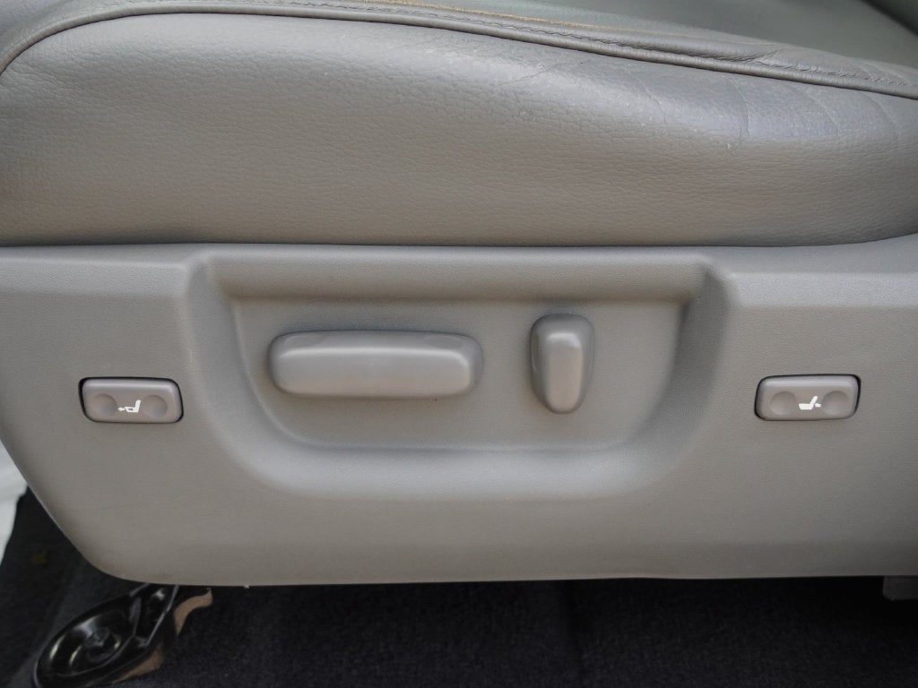 2020 Toyota Sequoia SR5 5.7L