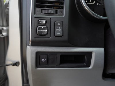 2020 Toyota Sequoia SR5 5.7L