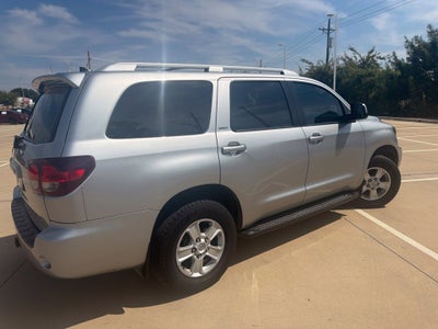 2020 Toyota Sequoia SR5 5.7L
