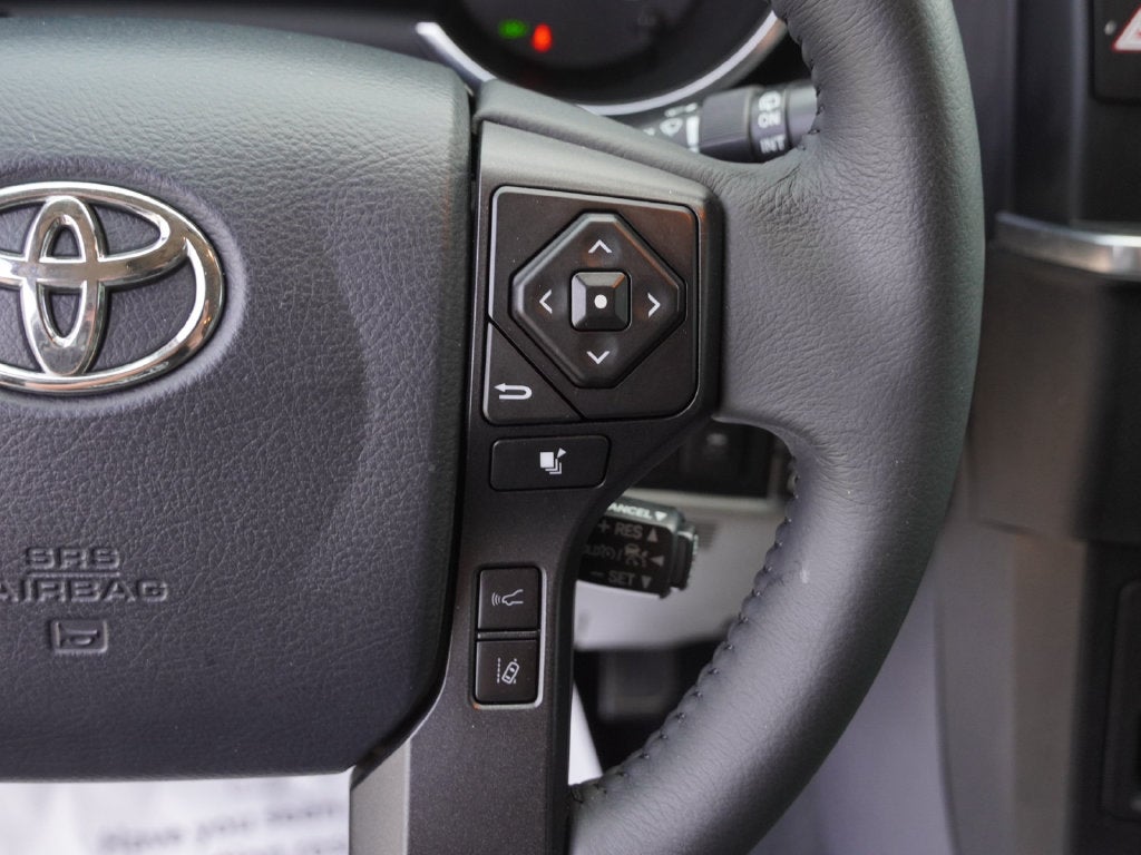 2020 Toyota Sequoia SR5 5.7L
