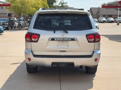 2020 Toyota Sequoia SR5 5.7L
