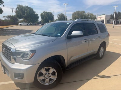 2020 Toyota Sequoia SR5 5.7L