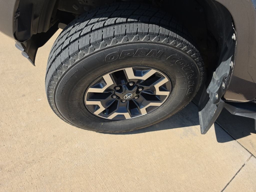 2018 Toyota Tacoma SR