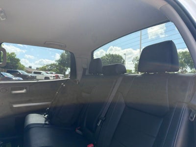 2015 Toyota Tundra Limited CrewMax