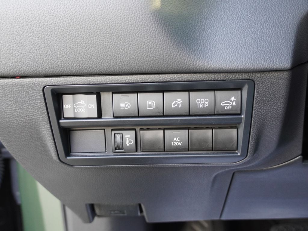 2023 Toyota Tundra Hybrid Limited