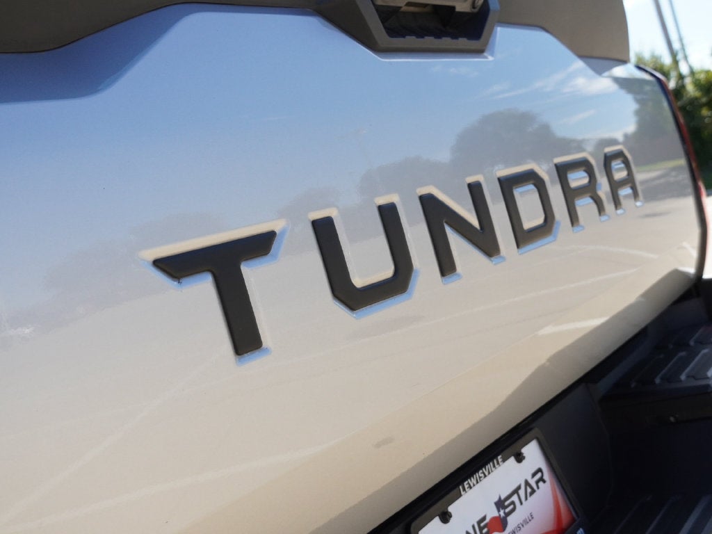 2024 Toyota Tundra SR5