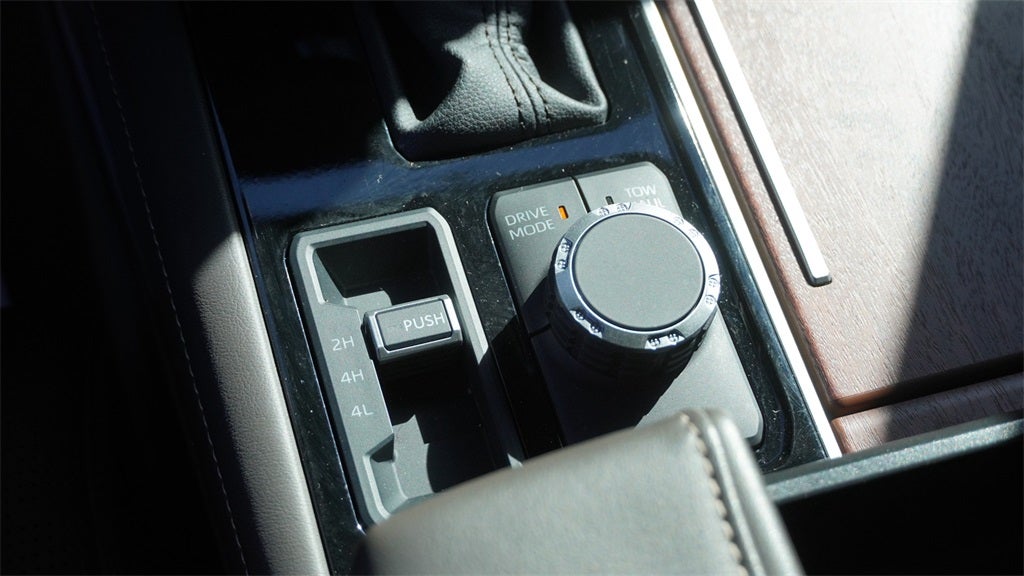 2024 Toyota Tundra Hybrid 1794 Edition