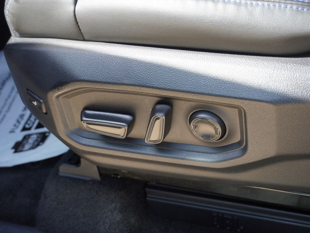 2024 Toyota Tundra Hybrid Platinum