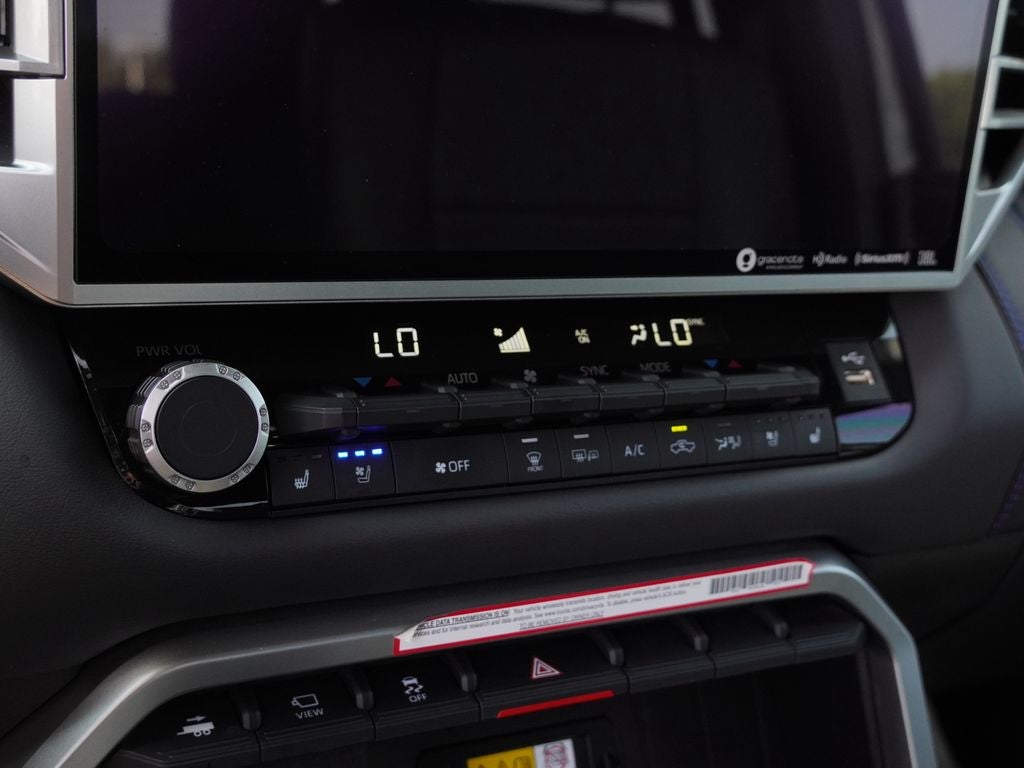 2024 Toyota Tundra Hybrid Platinum