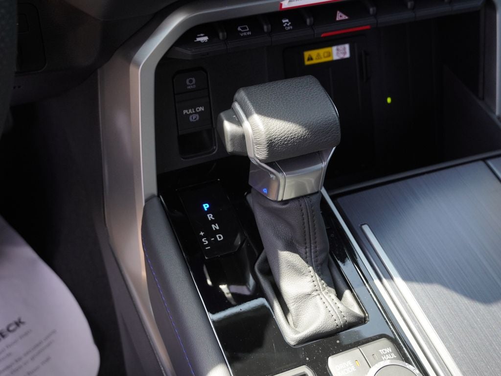 2024 Toyota Tundra Hybrid Platinum