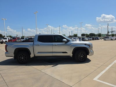 2024 Toyota Tundra Hybrid Platinum