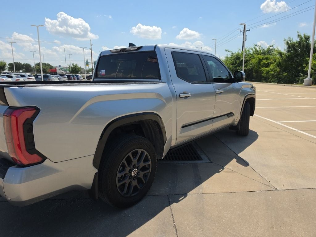 2024 Toyota Tundra Hybrid Platinum
