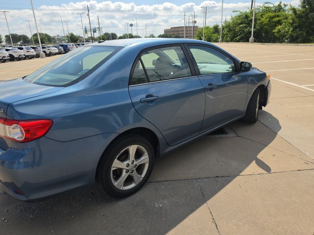 2013 Toyota Corolla LE