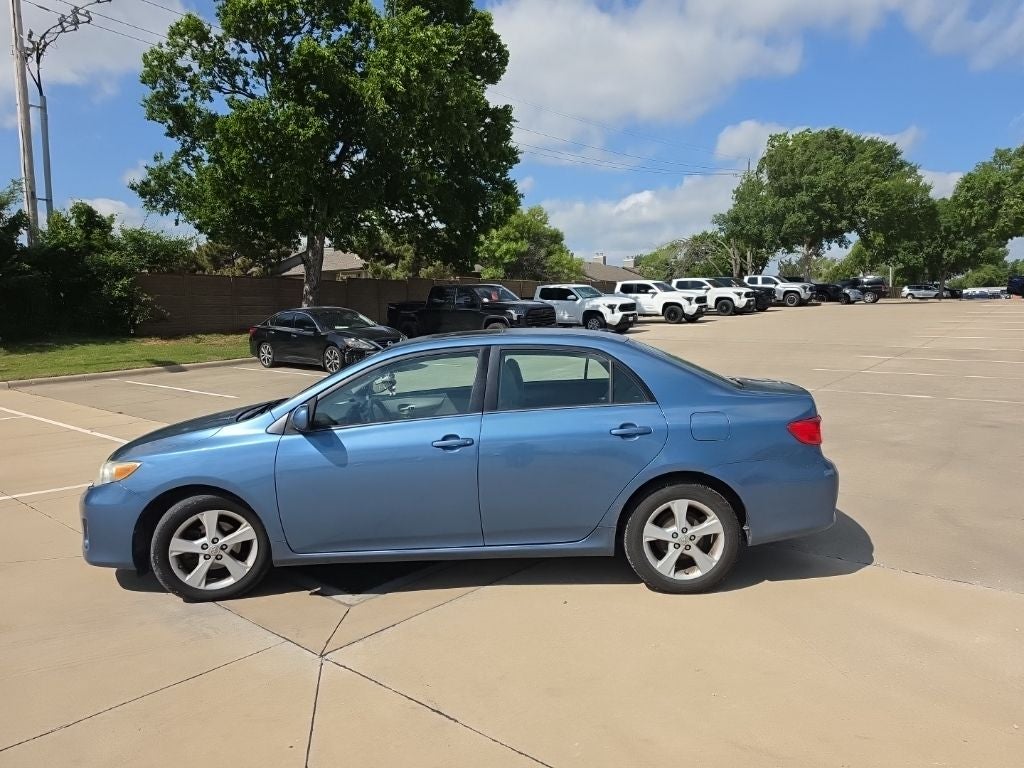 2013 Toyota Corolla LE