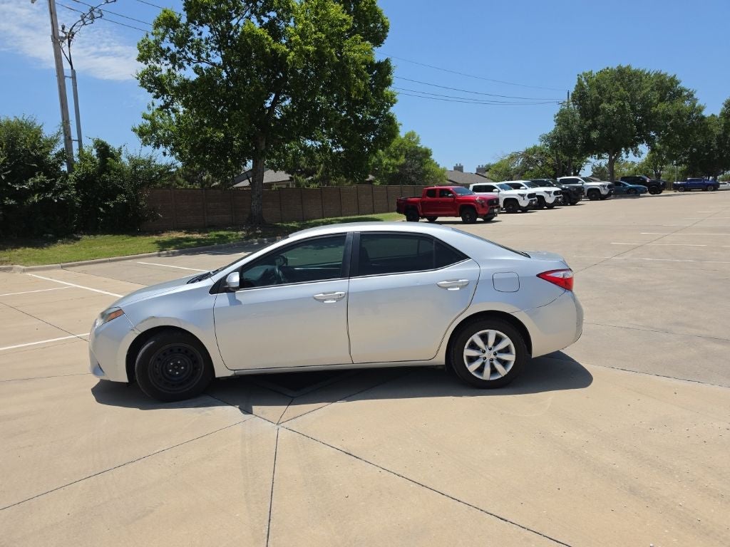 2015 Toyota Corolla LE