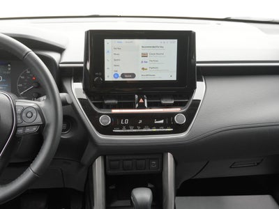 2024 Toyota Corolla Cross LE