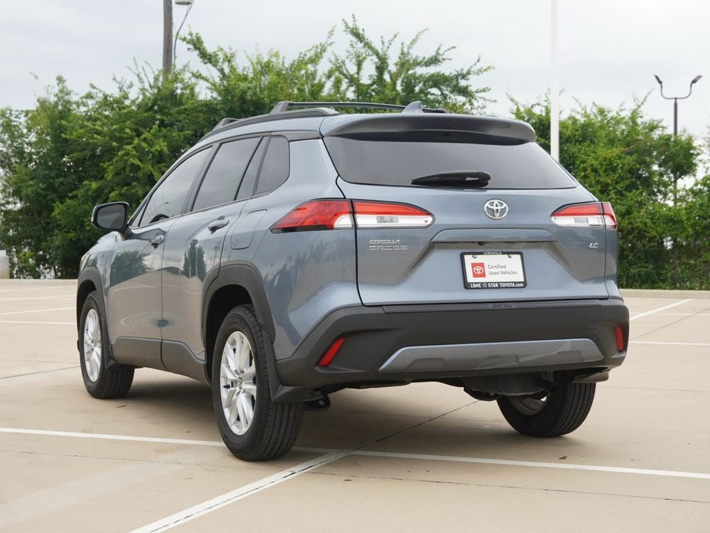 2024 Toyota Corolla Cross LE