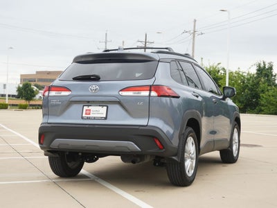 2024 Toyota Corolla Cross LE