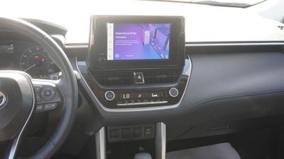 2025 Toyota Corolla Cross LE