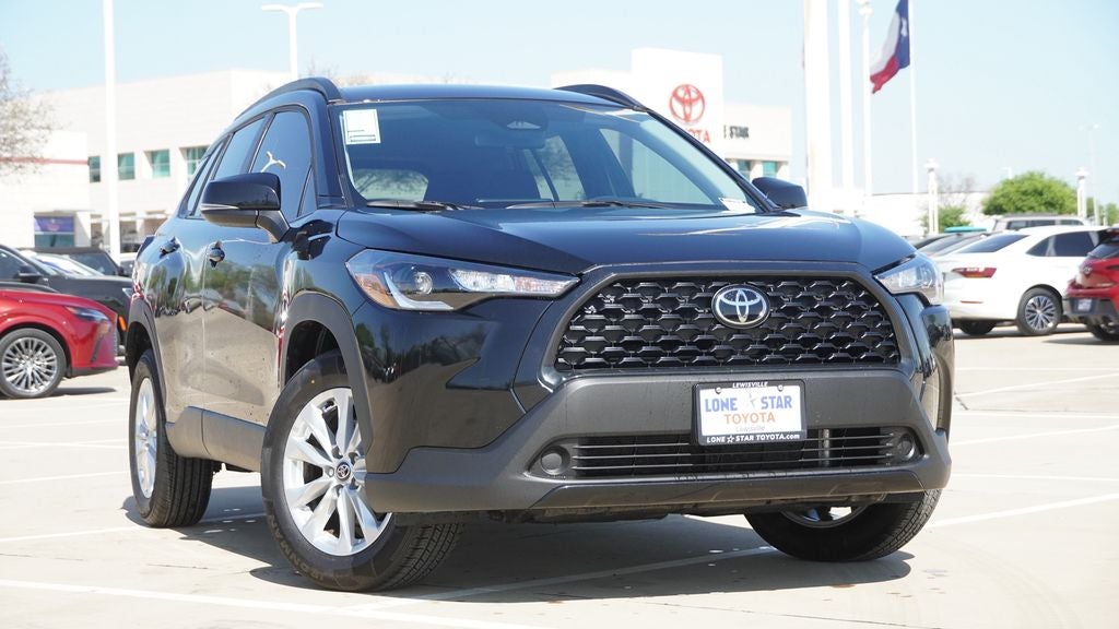 2025 Toyota Corolla Cross LE