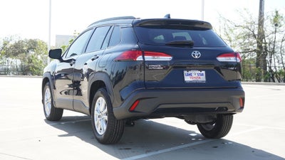2025 Toyota Corolla Cross LE