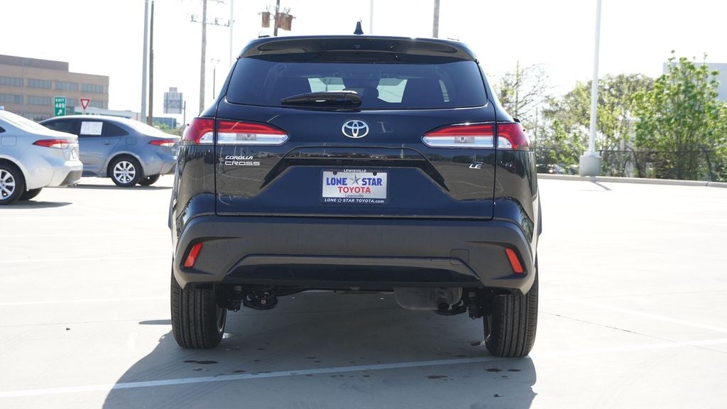 2025 Toyota Corolla Cross LE