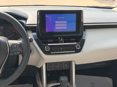 2025 Toyota Corolla Cross LE