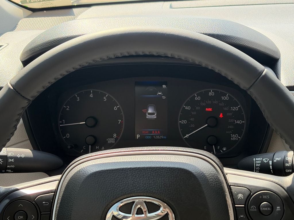 2025 Toyota Corolla Cross LE