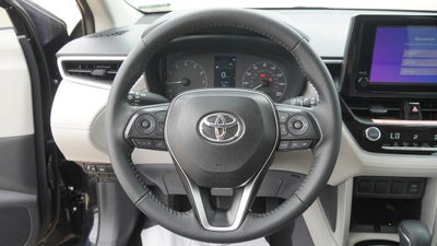 2025 Toyota Corolla Cross LE