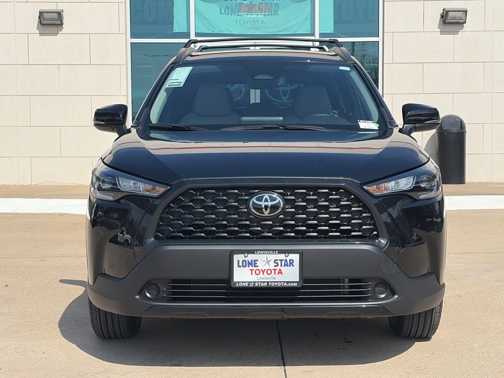 2025 Toyota Corolla Cross LE