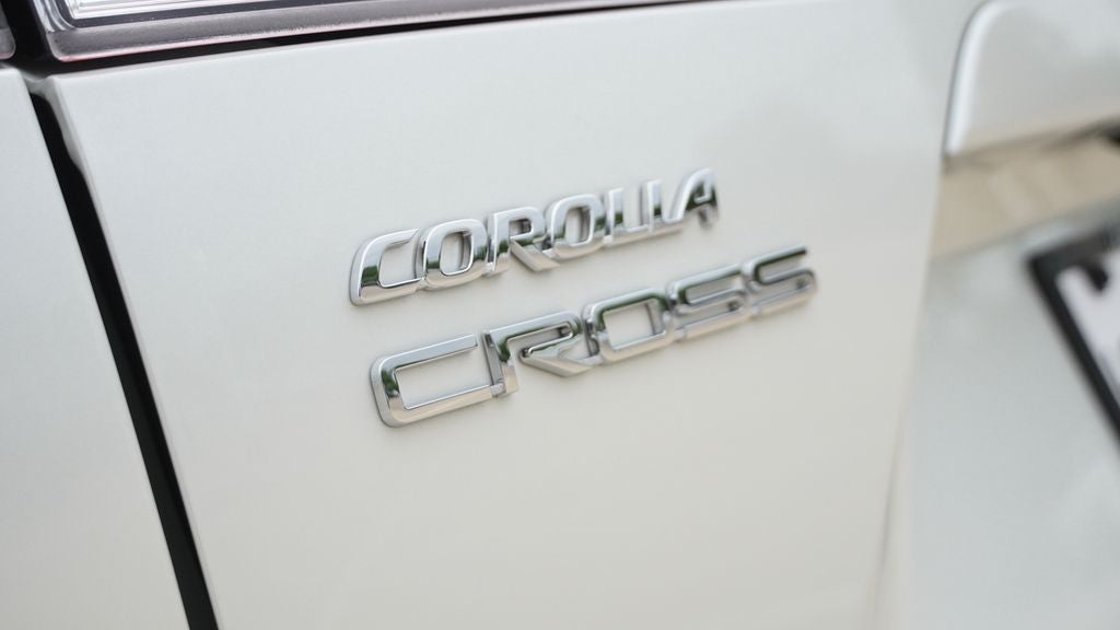 2025 Toyota Corolla Cross LE